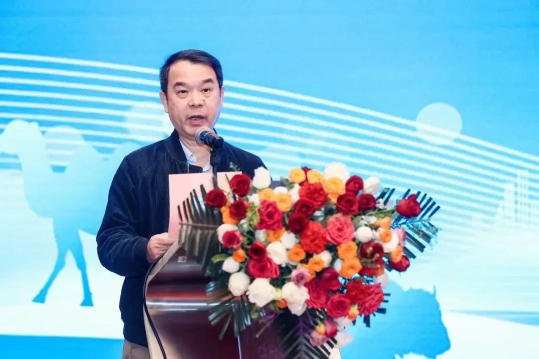皇氏集團(tuán)聚焦特種乳盛會(huì)，共謀中國(guó)特種乳產(chǎn)業(yè)發(fā)展大計(jì)